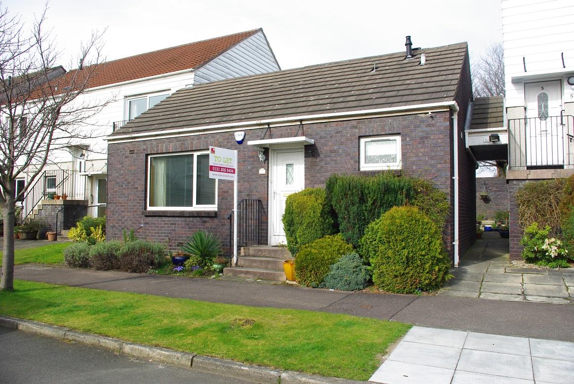 7 Hillpark Wood, EDINBURGH Direct Lettings Scotland