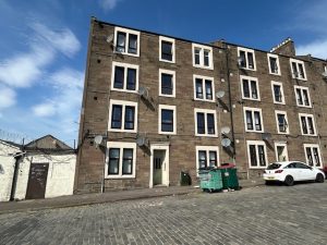 T/R, 38 Court Street, Dundee, DD3 7QQ