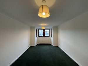 Corbiehill Road, Davidson&rsquo;s Mains, Edinburgh EH4 5BQ